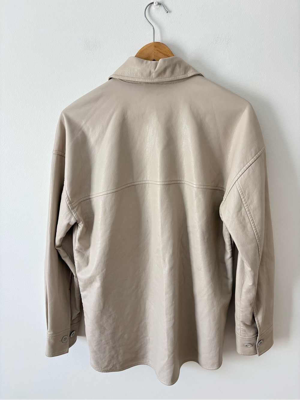 Babaton Pelli Oversized Shirt Jacket Size XS Light Beige Button-Front Overshirt - Picture 8 of 10